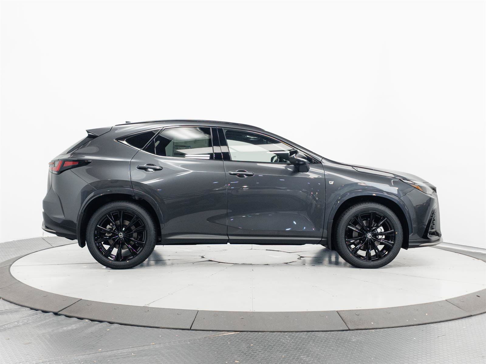 New 2026 Lexus NX 350 F Sport AWD/4WD image 13