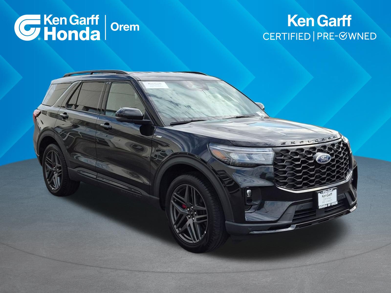 Used 2025 Ford Explorer ST-Line w/ ST-Line Street Pack AWD/4WD image 1