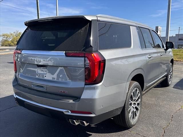 New 2026 GMC Yukon XL Denali w/ Denali Reserve Package image 11