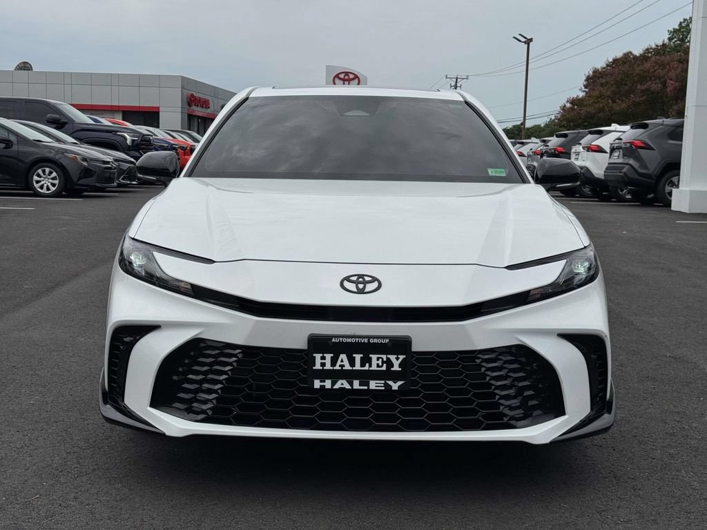 Used 2026 Toyota Camry Hybrid w/ Convenience Package FWD image 27
