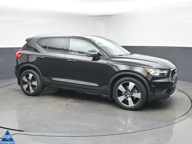 Used 2020 Volvo XC40 T5 Momentum w/ Protection Package Premier