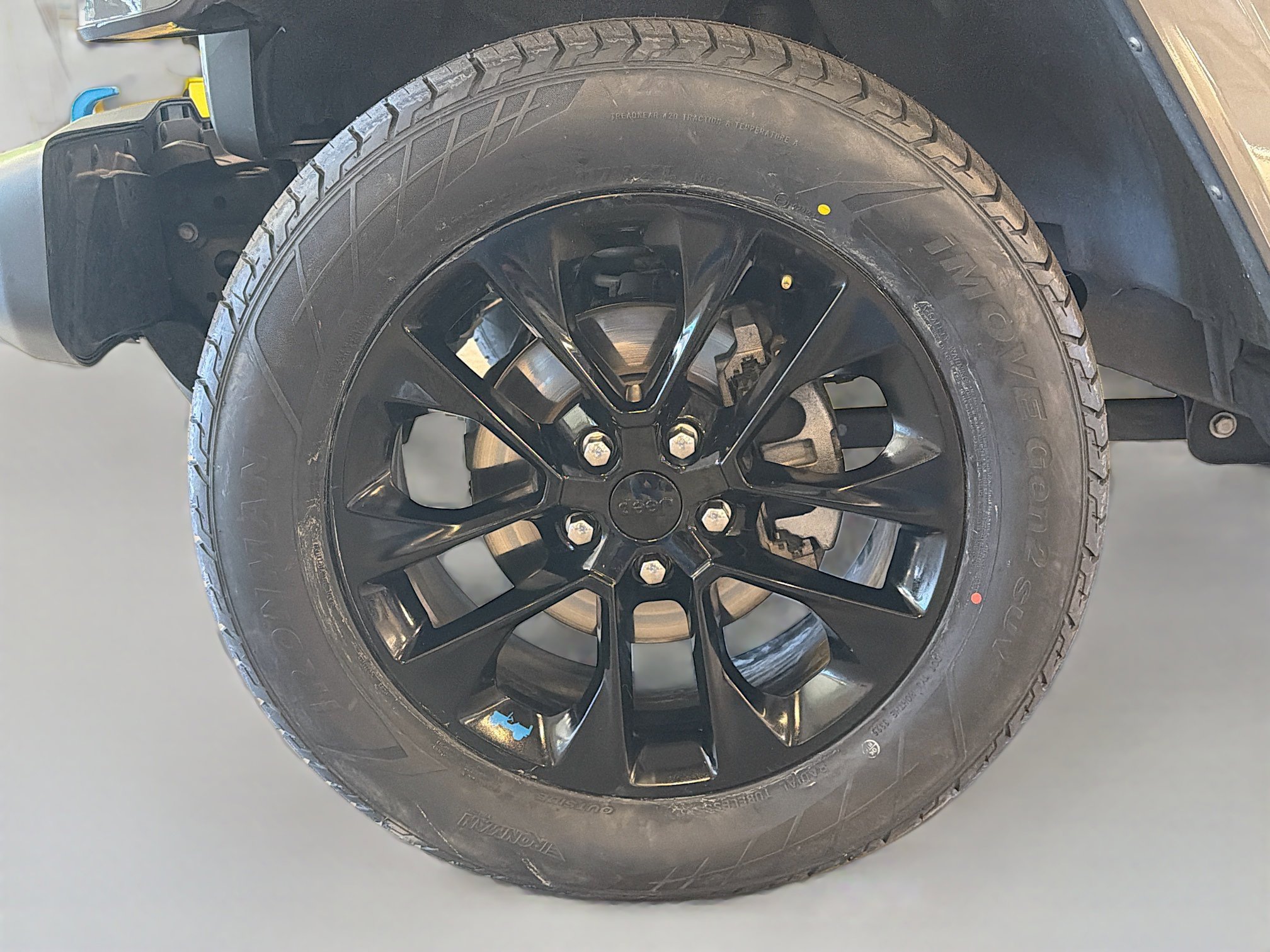 Used 2022 Jeep Wrangler Unlimited Sahara AWD/4WD image 11