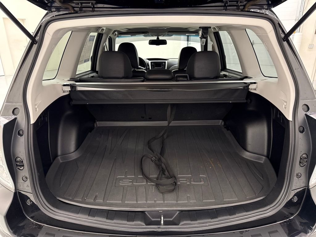 Used 2011 Subaru Forester 2.5X Limited image 24