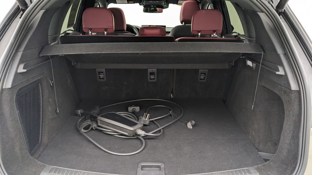 Used 2025 Lincoln Corsair Grand Touring w/ Towing Package image 8