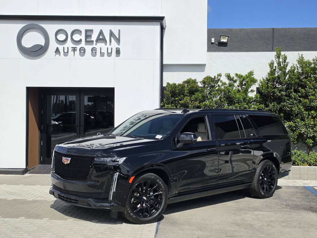 Used 2023 Cadillac Escalade ESV Sport Platinum w/ LPO, ONYX Package RWD image 1