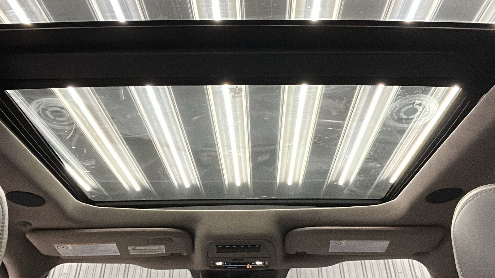 Used 2026 Ford F450 Platinum w/ Platinum Plus Package image 36