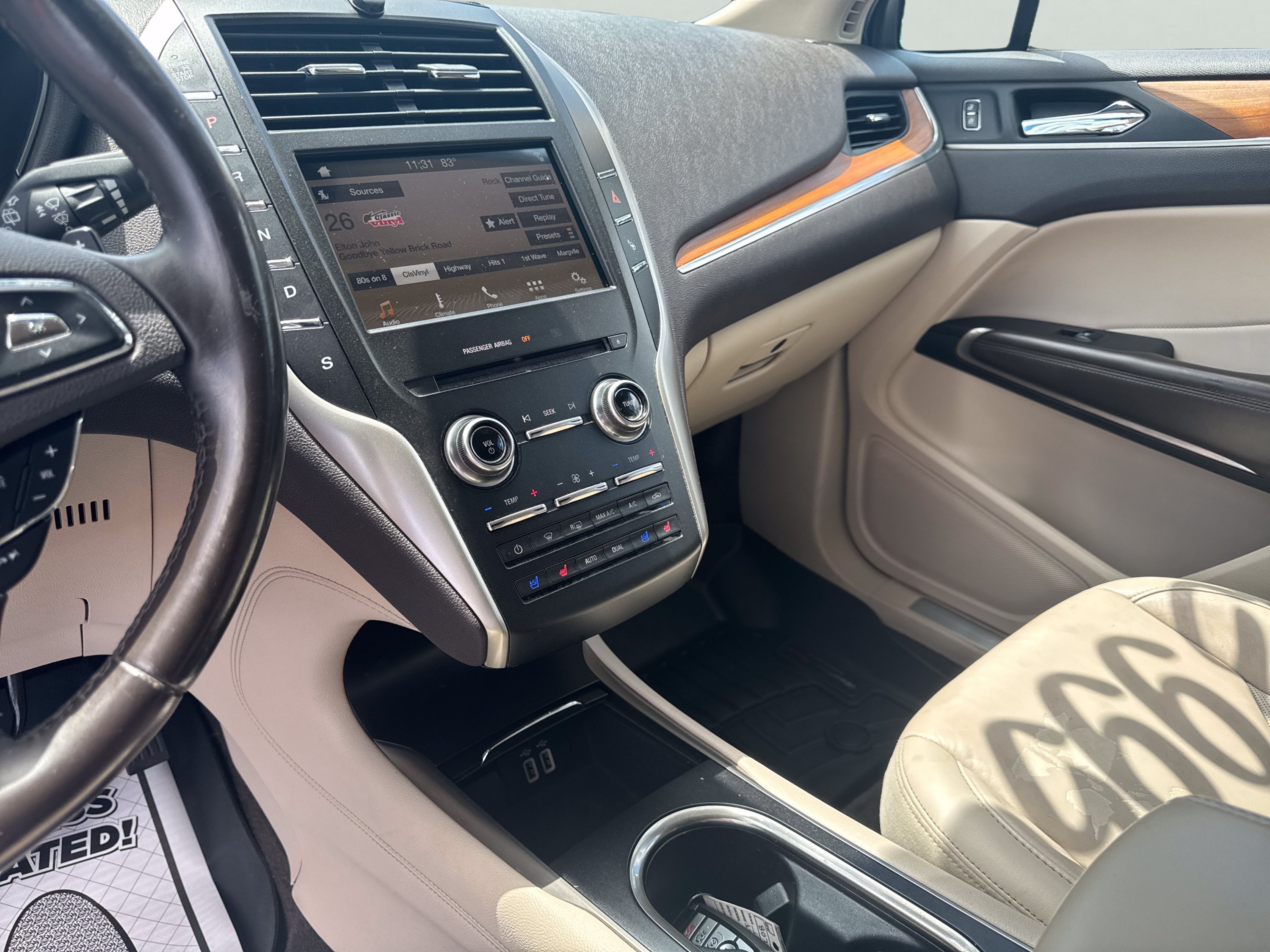 Used 2017 Lincoln MKC Select w/ Lincoln MKC Climate Package AWD/4WD image 19