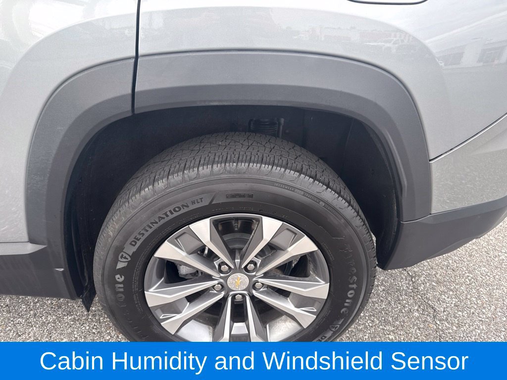 Used 2026 Chevrolet Equinox LT w/ Convenience Package II FWD image 6