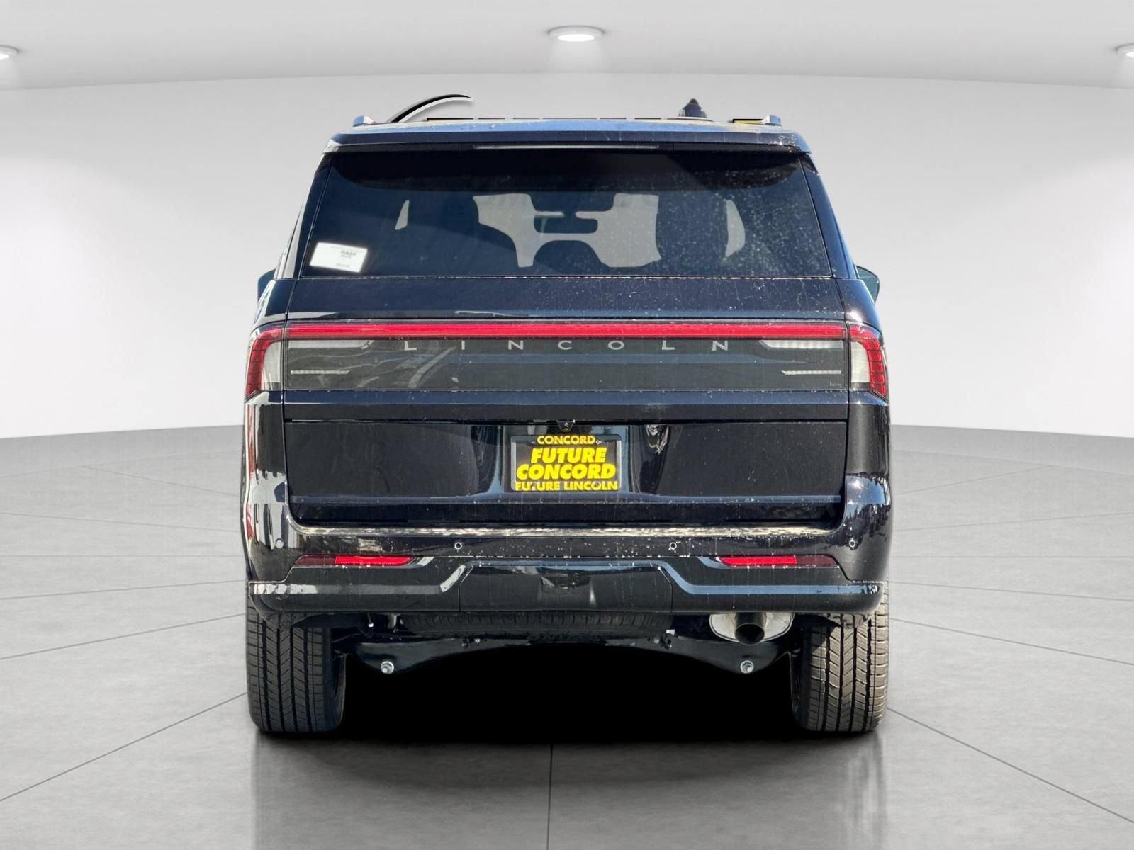 New 2027 Lincoln Navigator L Black Label AWD/4WD image 4