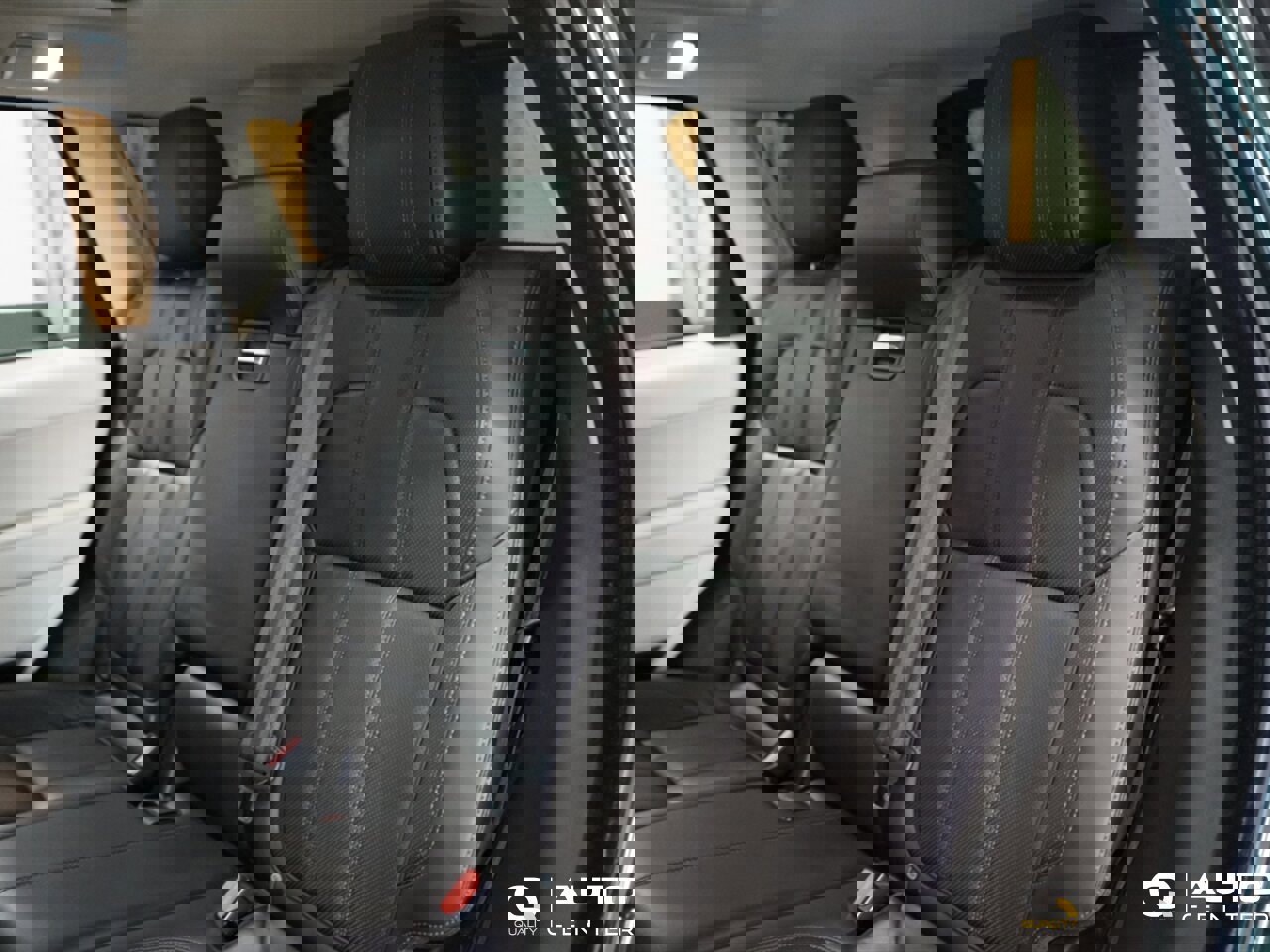 Used 2016 Land Rover Range Rover Sport HSE image 40