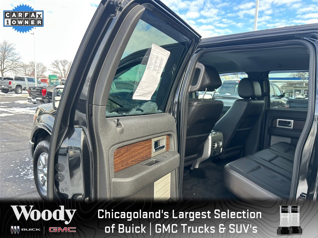 Used 2014 Ford F150 Lariat w/ Lariat Chrome Package image 30