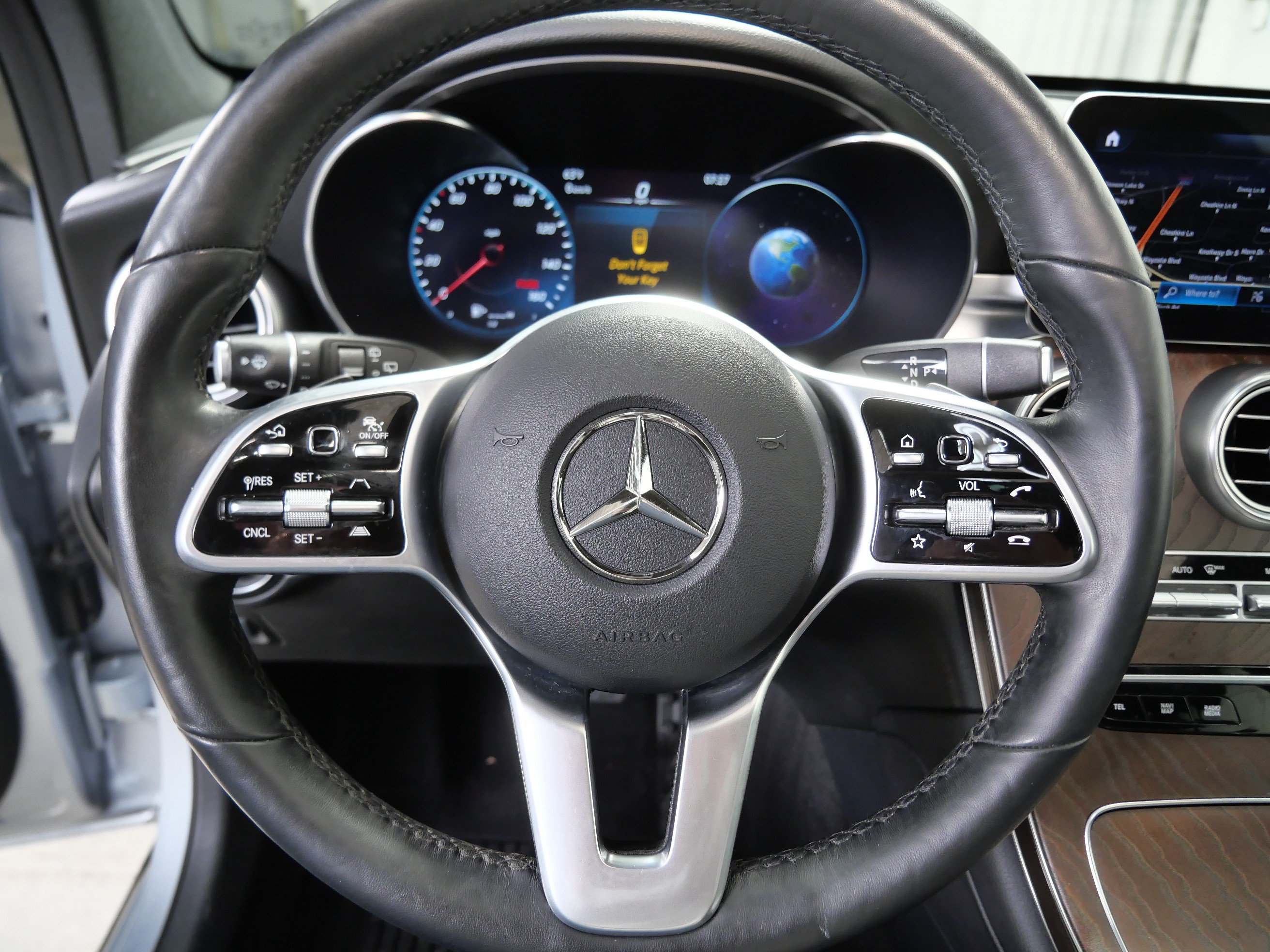 Certified 2021 Mercedes-Benz GLC 300 4MATIC image 23