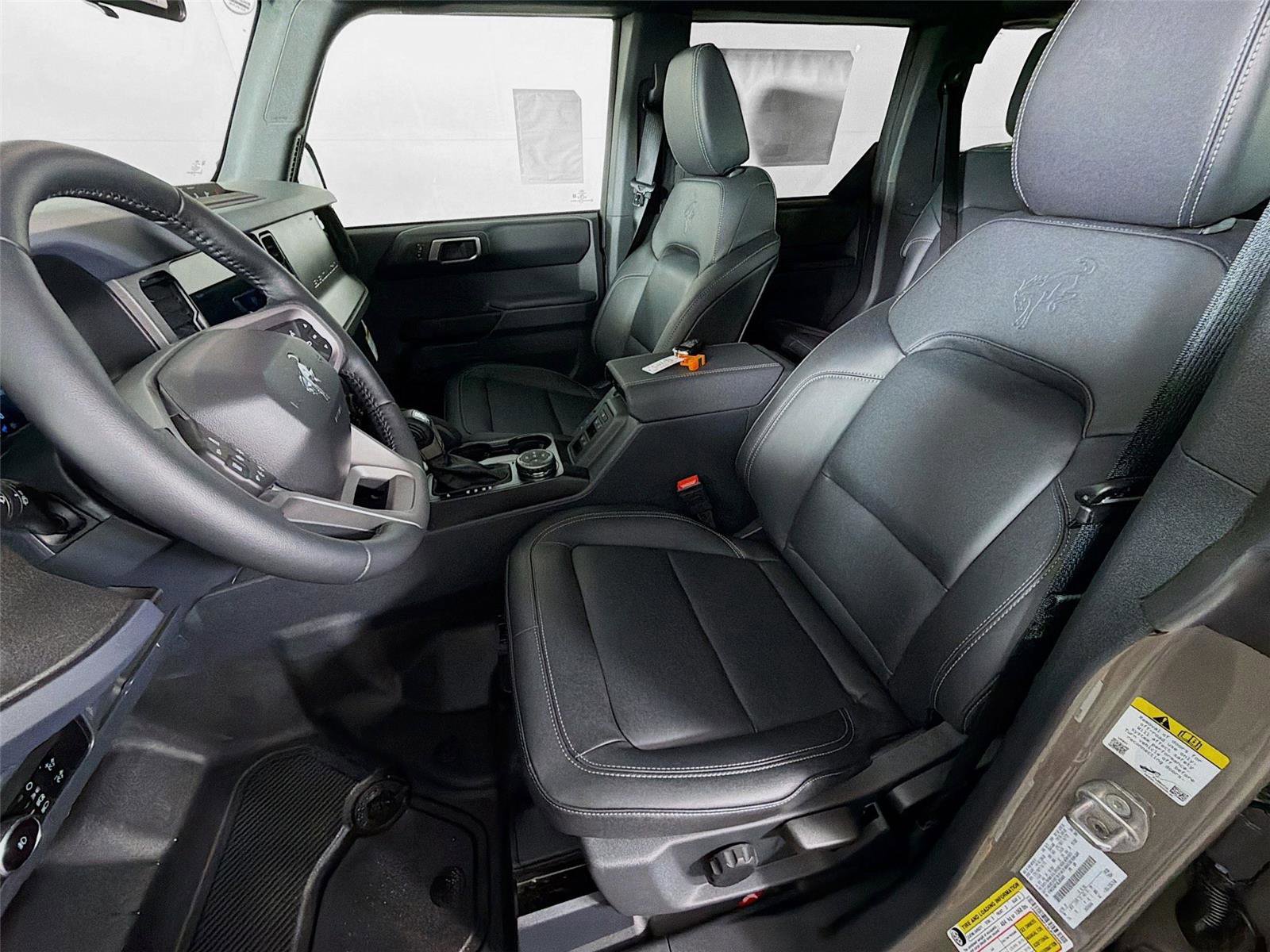 New 2025 Ford Bronco Badlands image 11