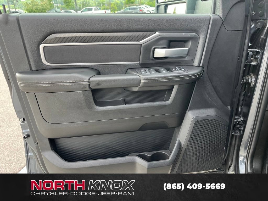 New 2026 RAM 3500 Big Horn AWD/4WD image 5