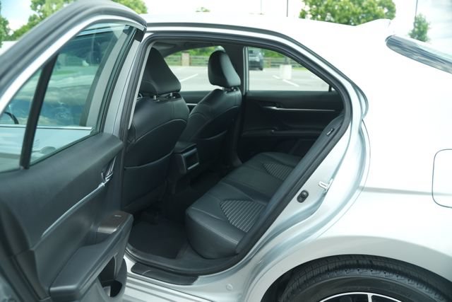 Used 2023 Toyota Camry SE FWD image 15