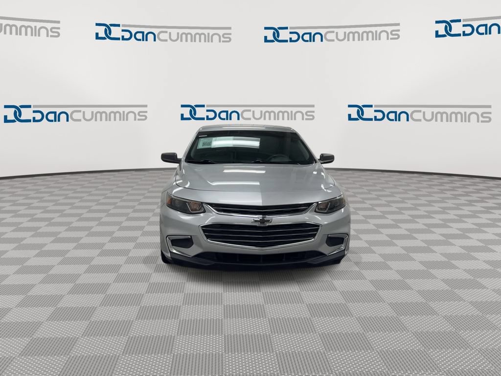 Used 2017 Chevrolet Malibu LS FWD image 3
