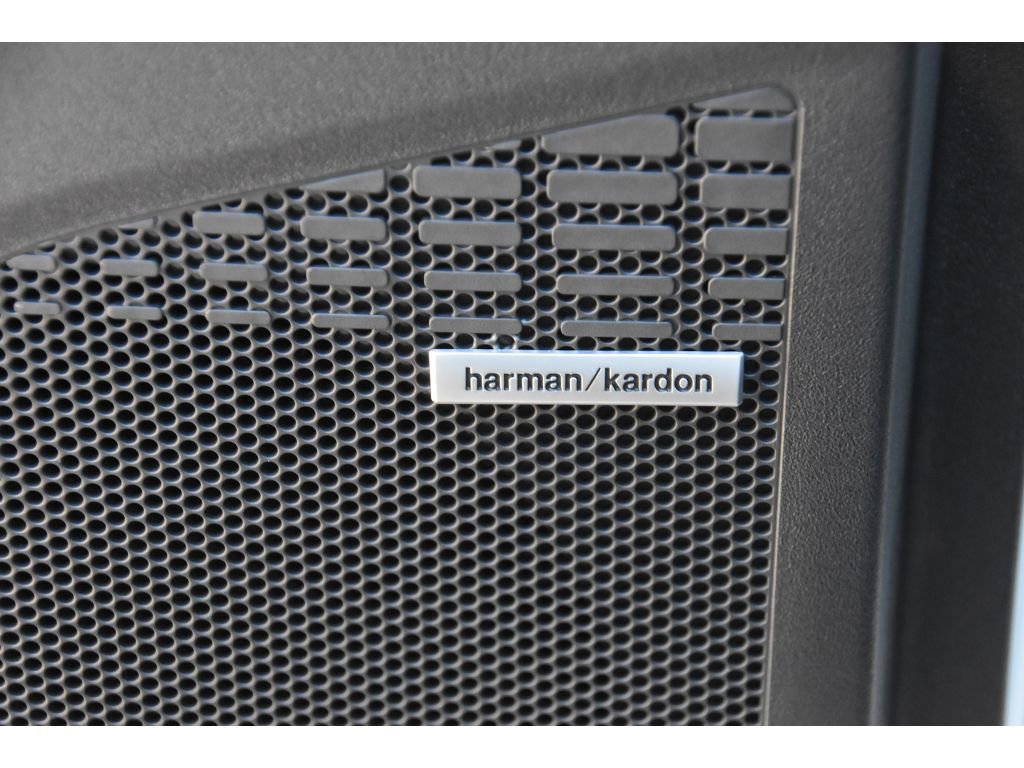 Used 2024 Subaru Solterra Limited w/ Limited Package image 23