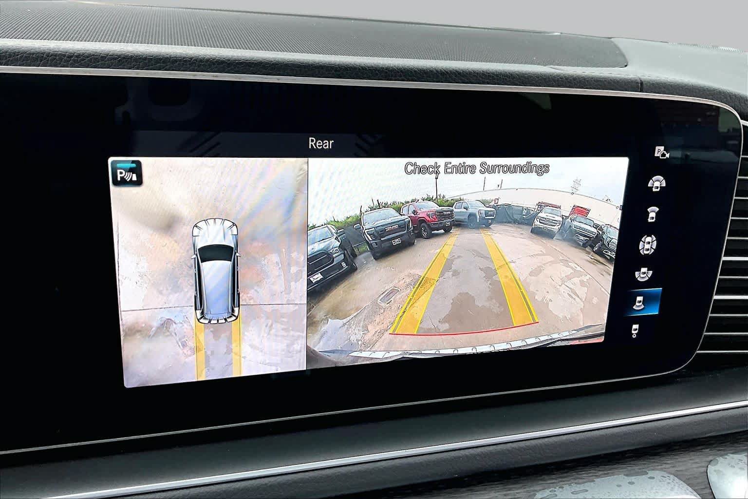 Used 2022 Mercedes-Benz GLS 450 4MATIC image 27