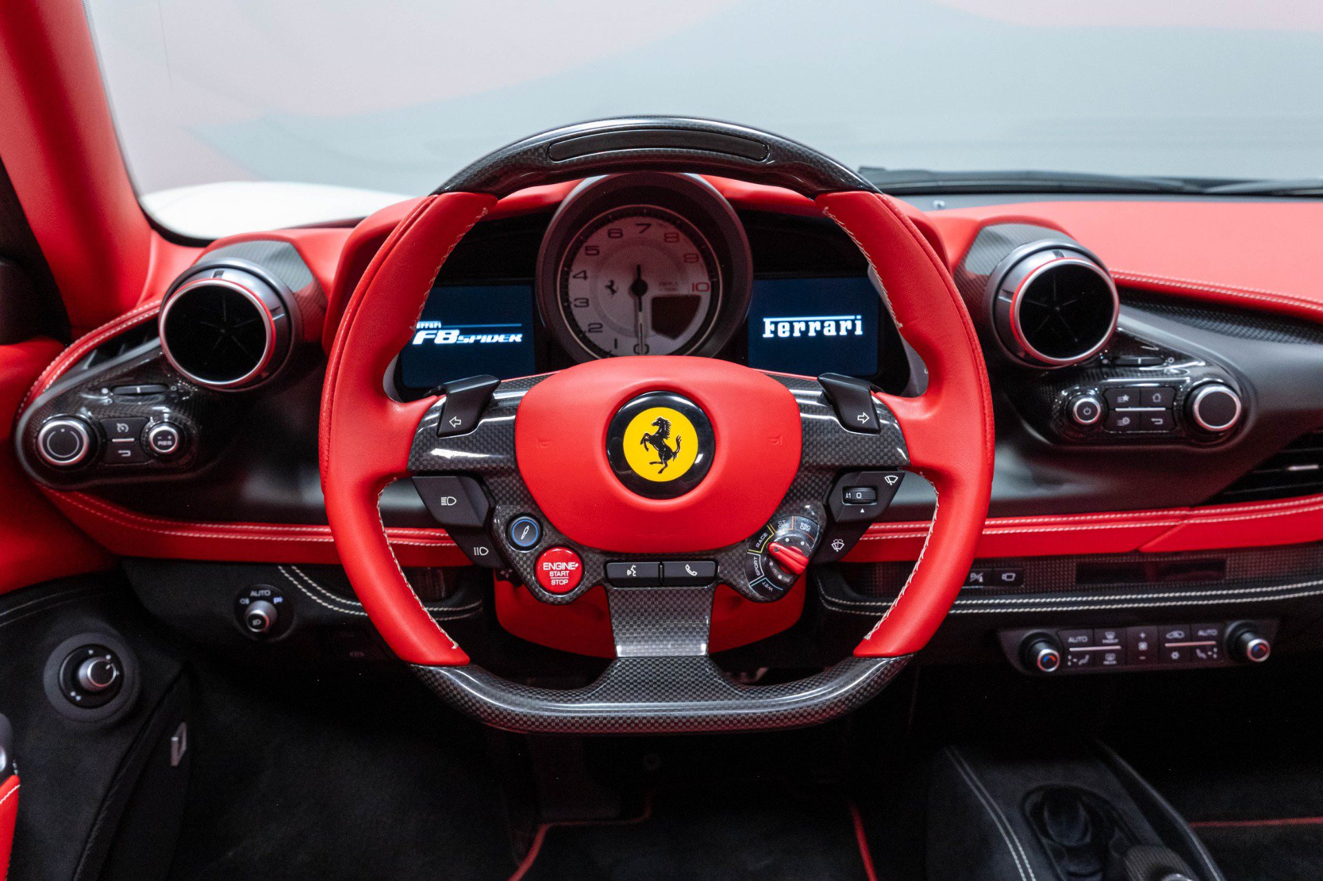 Used 2021 Ferrari F8 Tributo RWD image 13