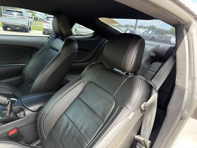 Used 2023 Ford Mustang GT Premium w/ Equipment Group 401A RWD image 32