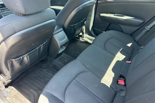 Used 2018 Kia Optima LX FWD image 12