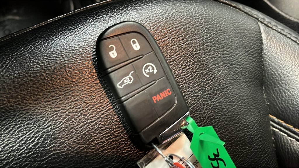 Used 2018 Jeep Compass Latitude w/ Popular Equipment Group AWD/4WD image 20