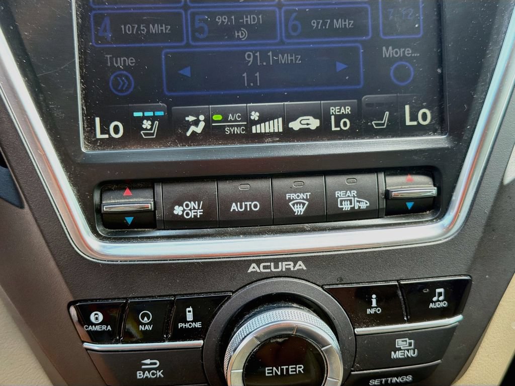 Used 2017 Acura MDX SH-AWD w/ Advance Package image 17