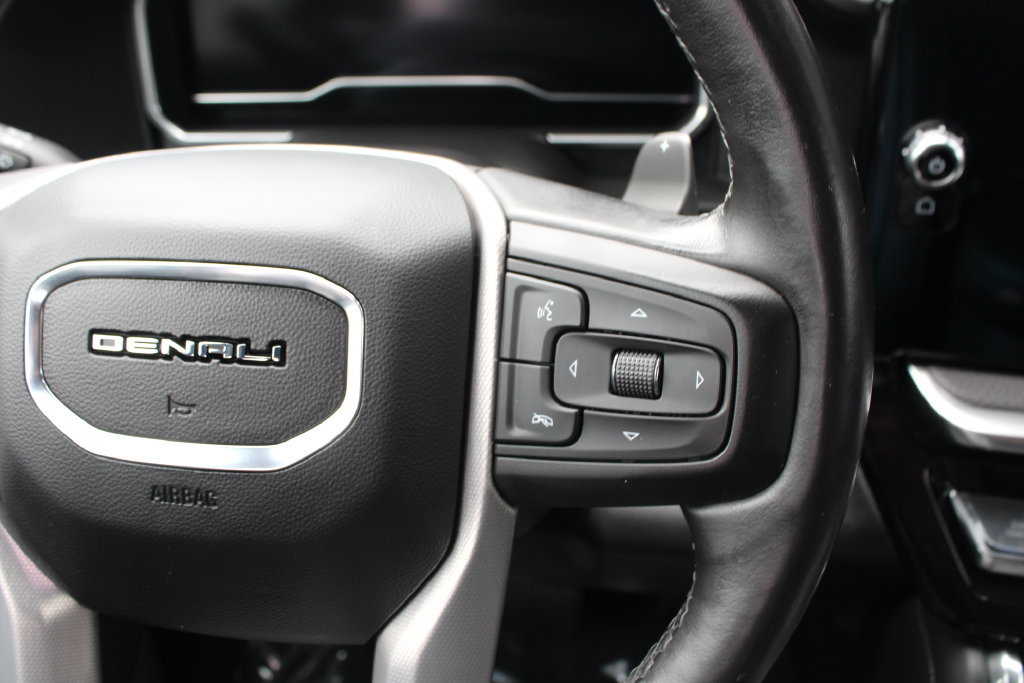 Used 2023 GMC Sierra 1500 Denali w/ Technology Package AWD/4WD image 22