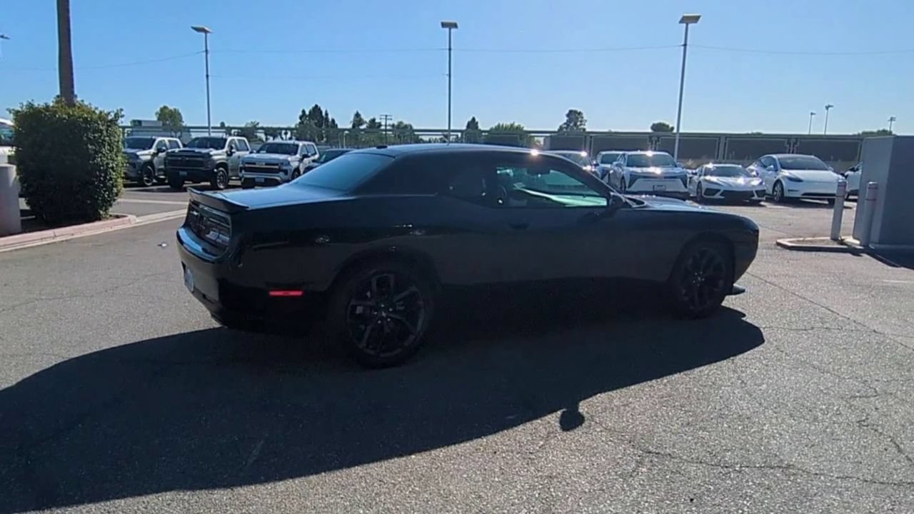 Used 2023 Dodge Challenger GT w/ Blacktop Package RWD image 8