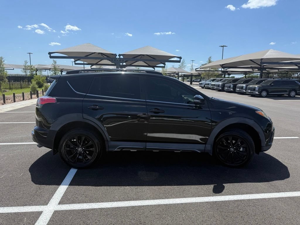 Used 2018 Toyota RAV4 Adventure AWD/4WD image 4