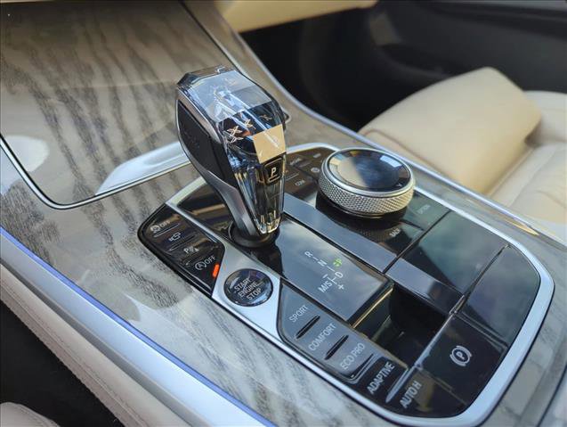 Used 2020 BMW X5 sDrive40i w/ M Sport Package image 18