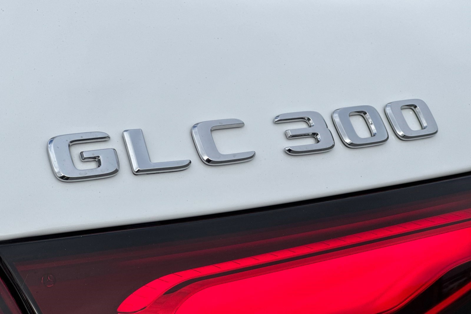 Certified 2025 Mercedes-Benz GLC 300 4MATIC image 21
