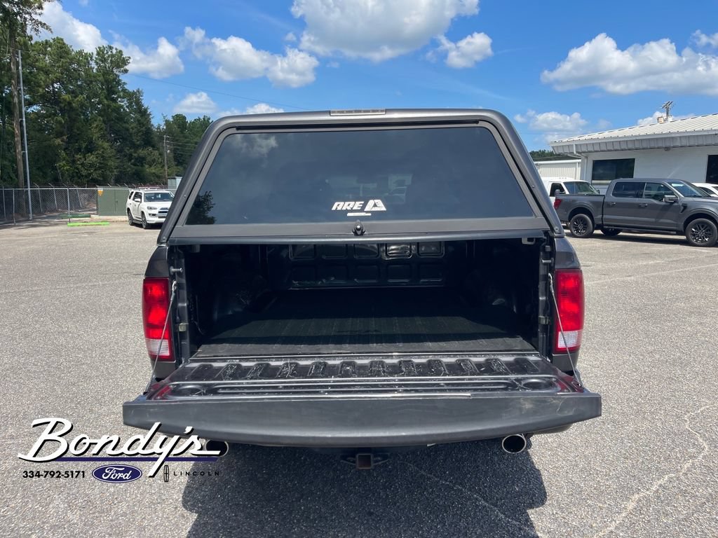 Used 2017 RAM 1500 Express RWD image 14