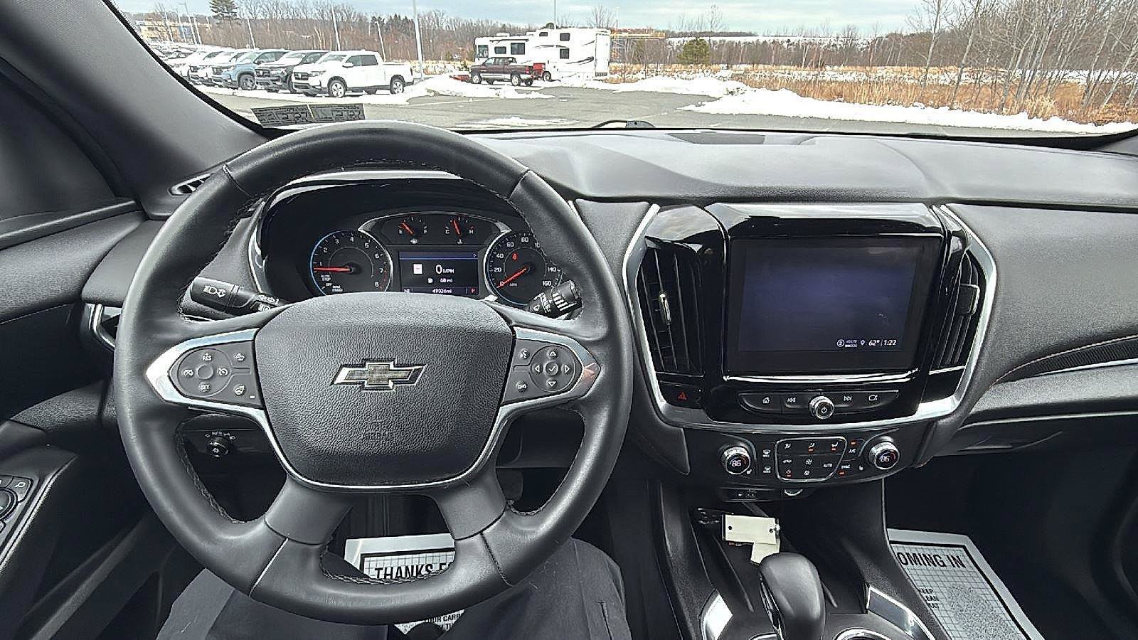 Used 2023 Chevrolet Traverse RS w/ LPO, Cargo Package AWD/4WD image 29