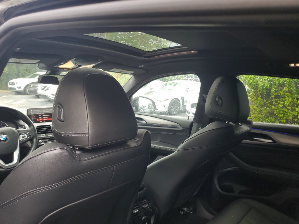 Used 2019 BMW X4 xDrive30i w/ M Sport Package 2 AWD/4WD image 12