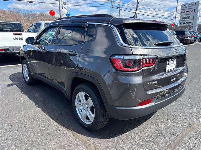 Used 2022 Jeep Compass Latitude w/ Sun and Sound Group image 5