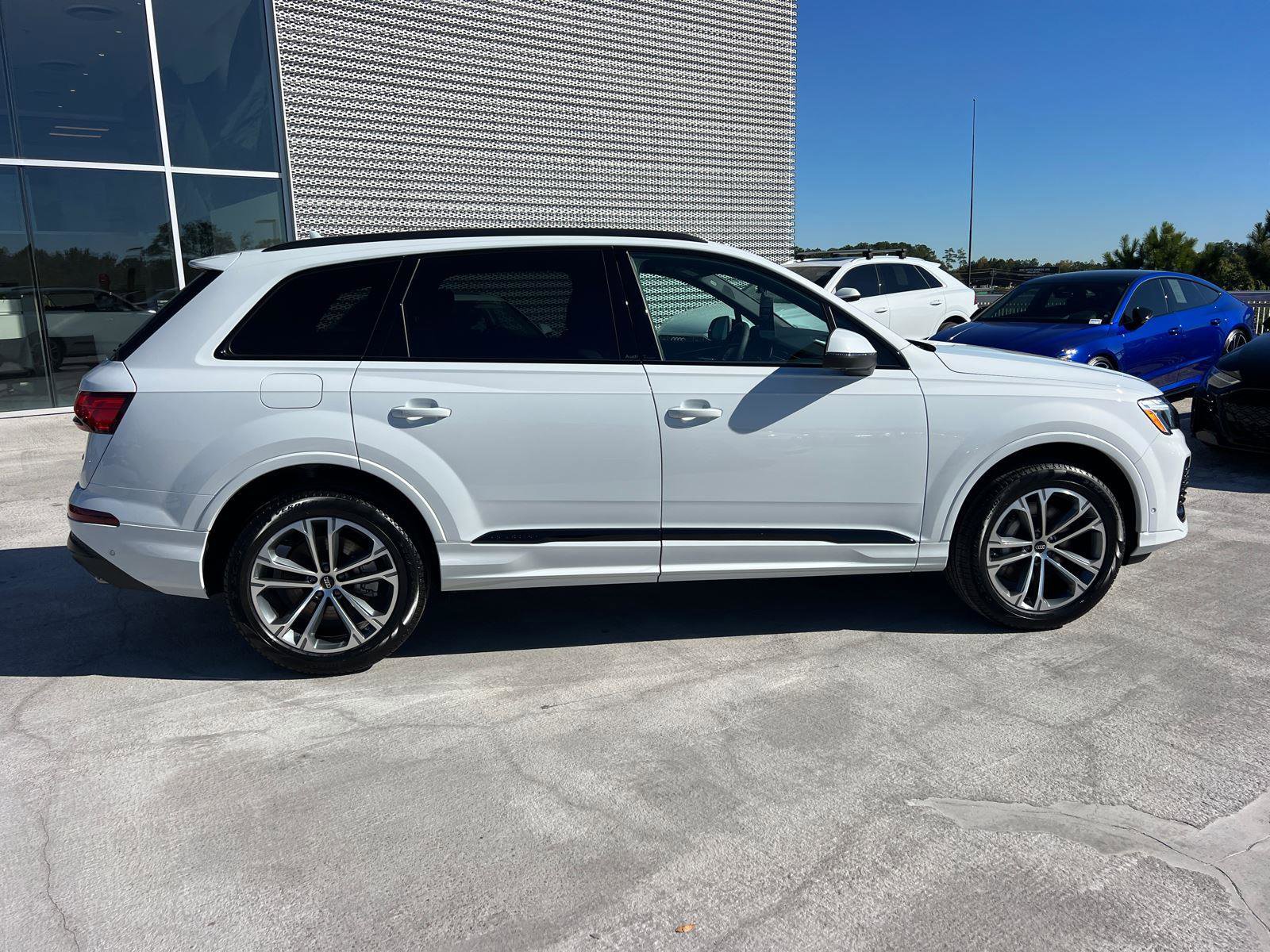 New 2026 Audi Q7 2.0T Premium image 4