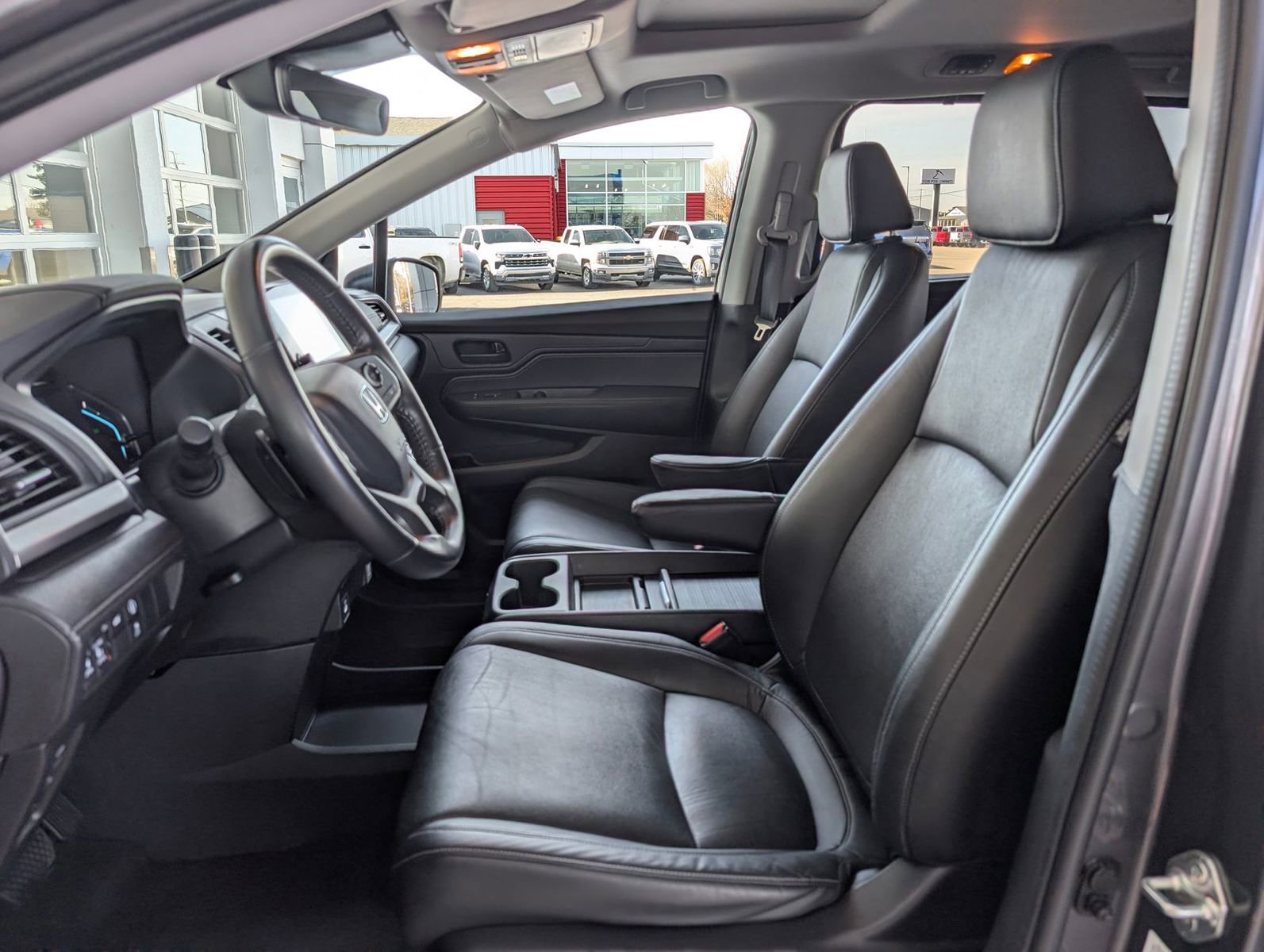 Used 2024 Honda Odyssey EX-L image 11