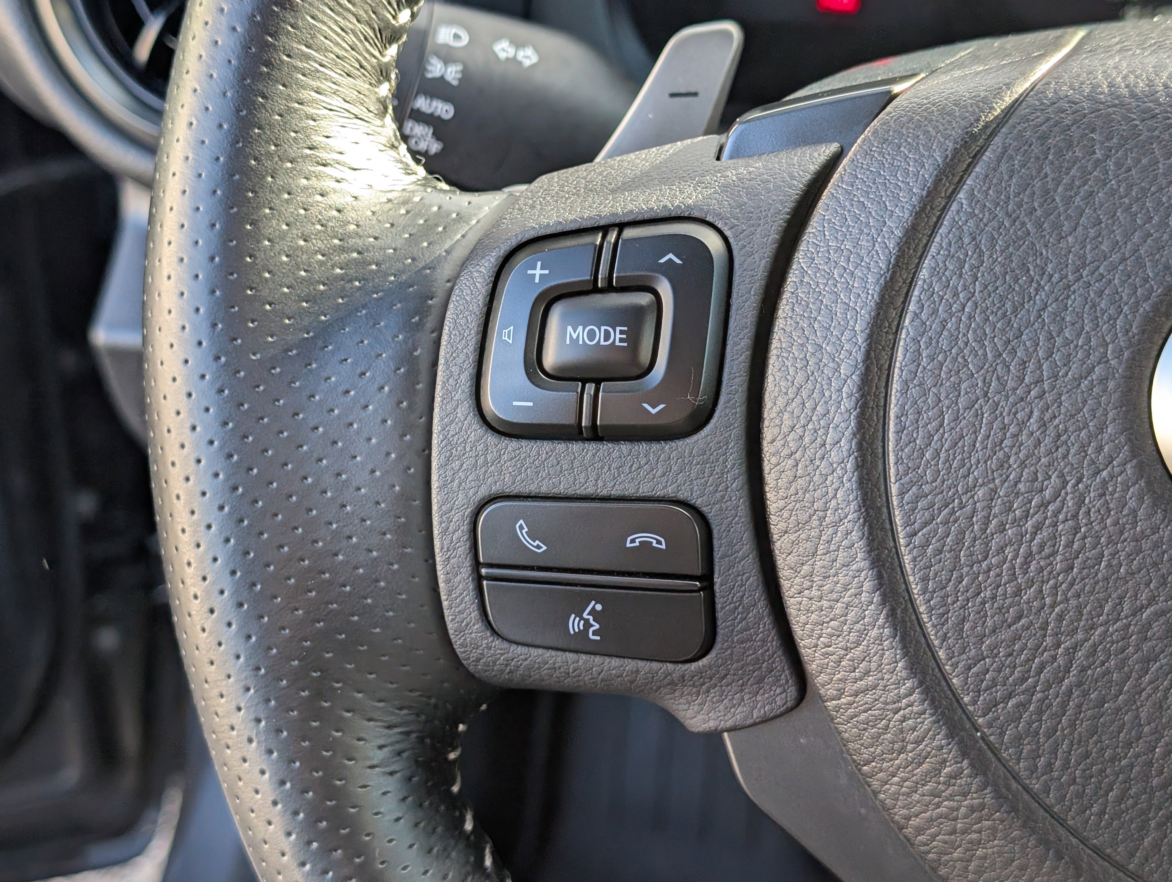 Certified 2024 Lexus IS 350 F Sport image 24