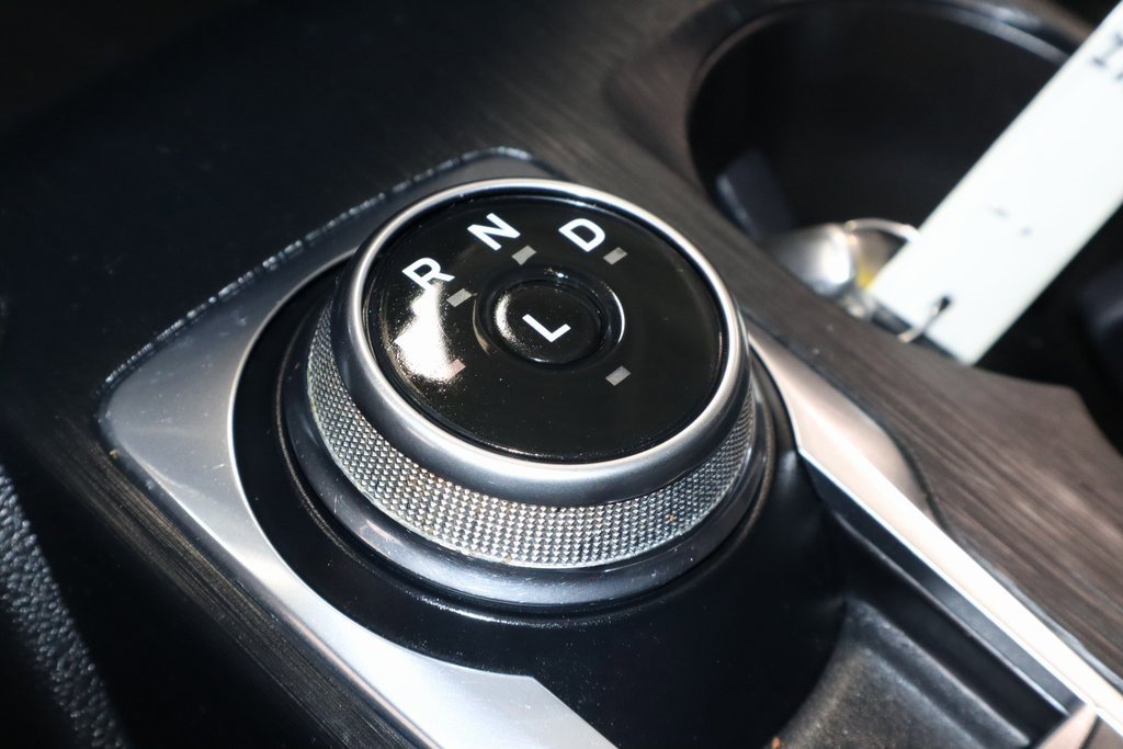 Certified 2022 Ford Escape SE w/ SE Sport Appearance Package image 33