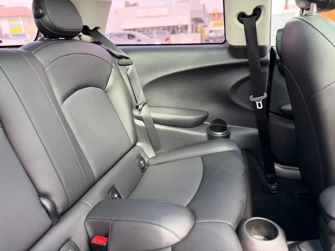 Used 2019 MINI Cooper 2-Door Hardtop image 34