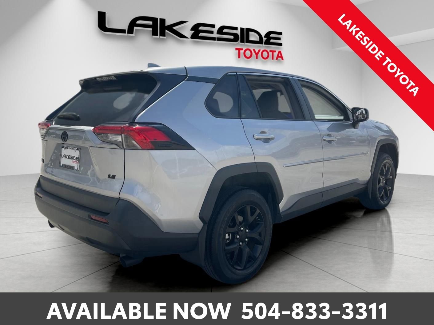 Used 2023 Toyota RAV4 LE image 6