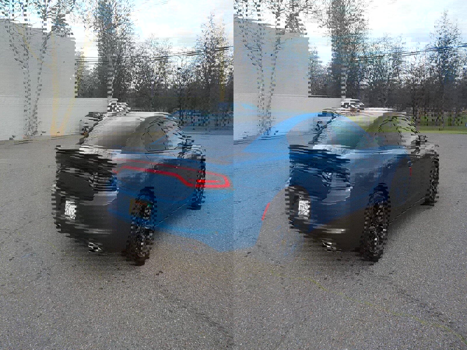 Used 2021 Dodge Charger SXT w/ Blacktop Package image 4