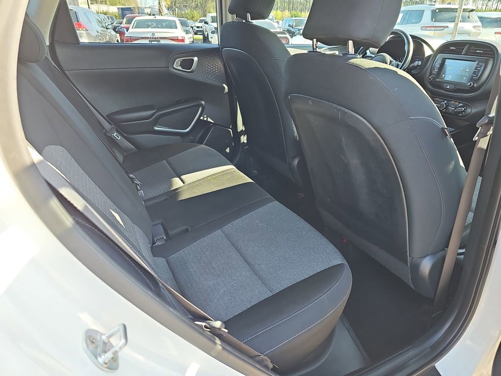 Used 2020 Kia Soul GT-Line image 14