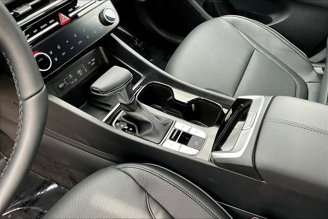 Used 2025 Hyundai Santa Cruz Limited image 11