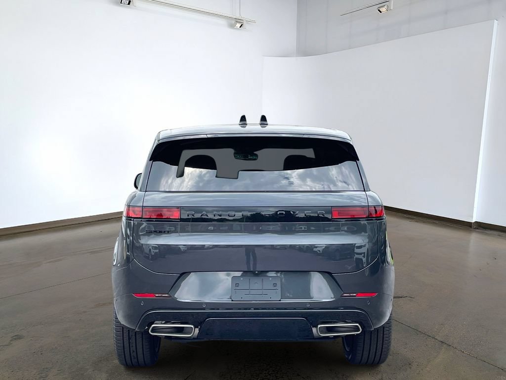 New 2026 Land Rover Range Rover Sport Dynamic SE AWD/4WD image 5