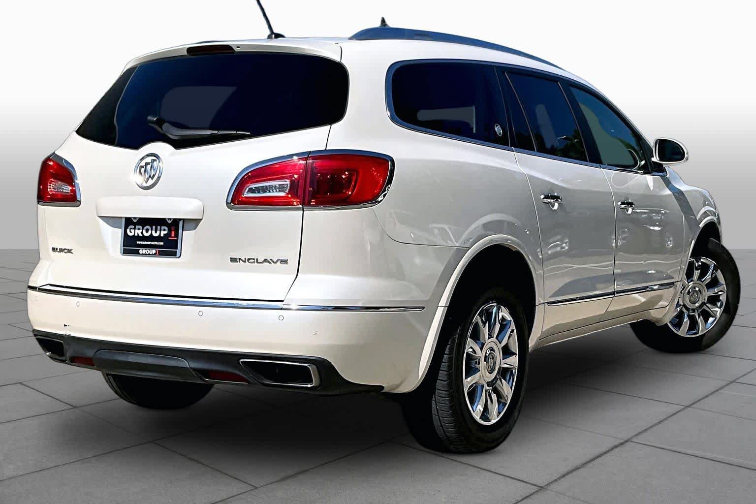 Used 2013 Buick Enclave Premium FWD image 12