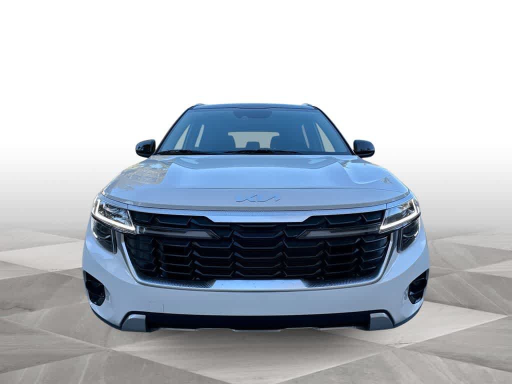 New 2026 Kia Seltos S AWD/4WD image 3