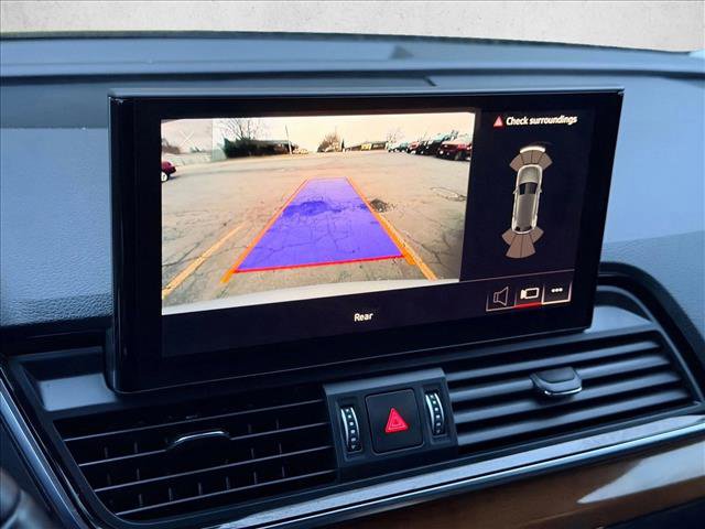Used 2023 Audi Q5 2.0T Premium w/ Convenience Package image 14