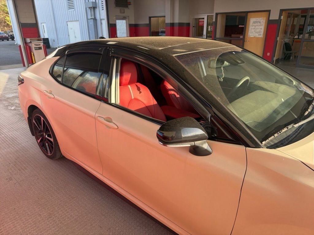 Used 2020 Toyota Camry XSE w/ Navigation Package image 6